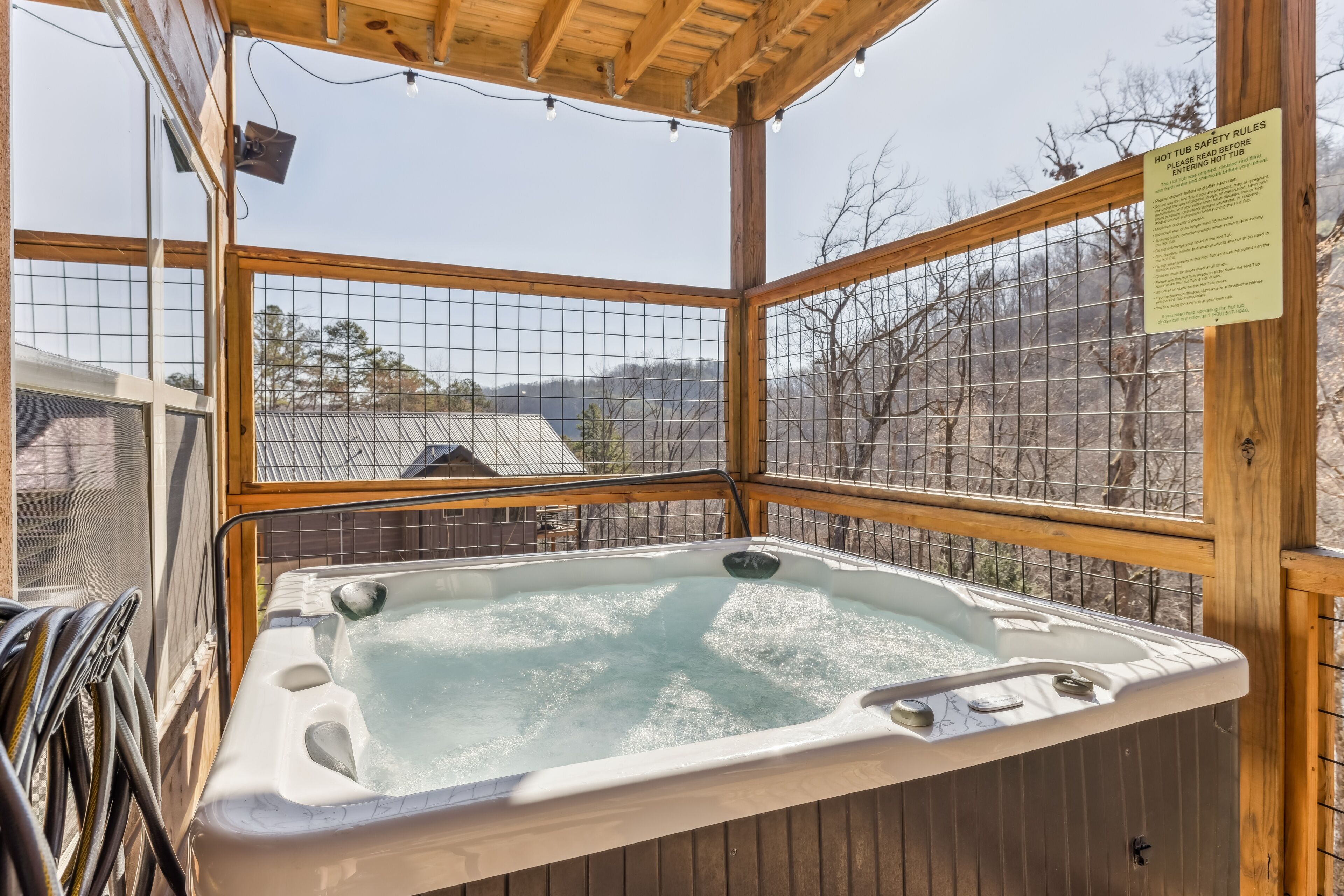 Bồn tắm spa trong nhà