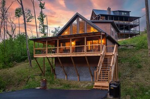 Cabin, 2 Bedrooms | Exterior - Creekside Manor Too 2 Bedroom Cabin by RedAwning (Gatlinburg)
