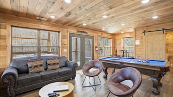 Cabin, 3 Bedrooms | Game room