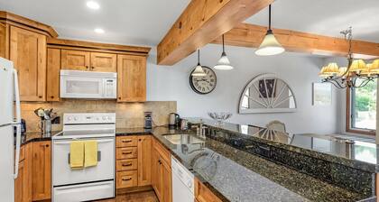 D2 Upper Woodbridge 2br Condo 2 Bedroom Condo by RedAwning