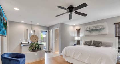 4 bdr, Two Master suite, billiards & desert oasis pool