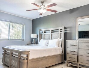 2 bedrooms, iron/ironing board, WiFi, bed sheets