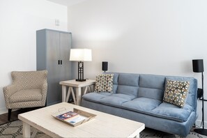 Tv och eldstad