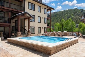 Pool - Fraser Crossing remodeled studio (Winter Park)