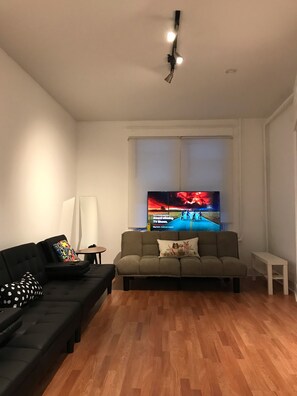 Fernseher, Streaming-Dienste