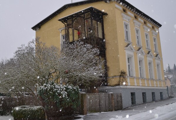 Exterior - Ferienwohnung mit Balkon im Zentrum von Eberwalde (Eberswalde)
