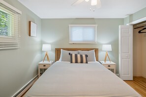2 chambres, fer et planche à repasser, accès au Wi-Fi (inclus)