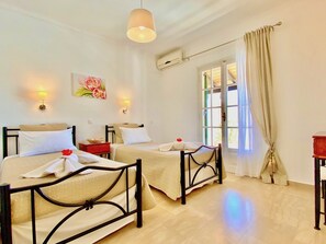 4 عدّة غرف نوم ومكواة/لوح كي وواي فاي �مجانًا وملاءات أسرّة