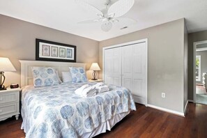 3 bedrooms, iron/ironing board, free WiFi, bed sheets