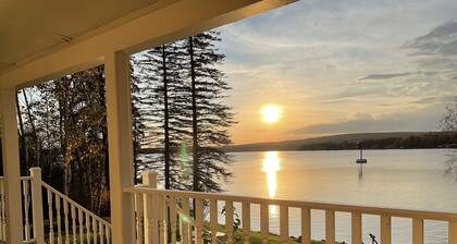Hermosa casa frente al lago!