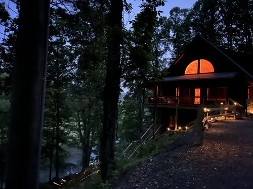 Little Bird Cabin on the New River