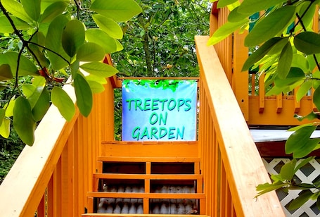 Exterior detail. Treetops Solar Sanctuary
