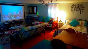 1 bedroom, desk, iron/ironing board, free WiFi