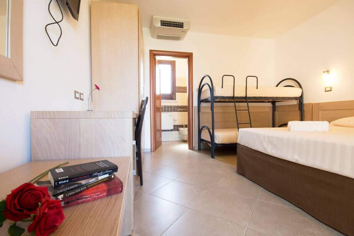 In-room safe, desk, WiFi (free), bed sheets