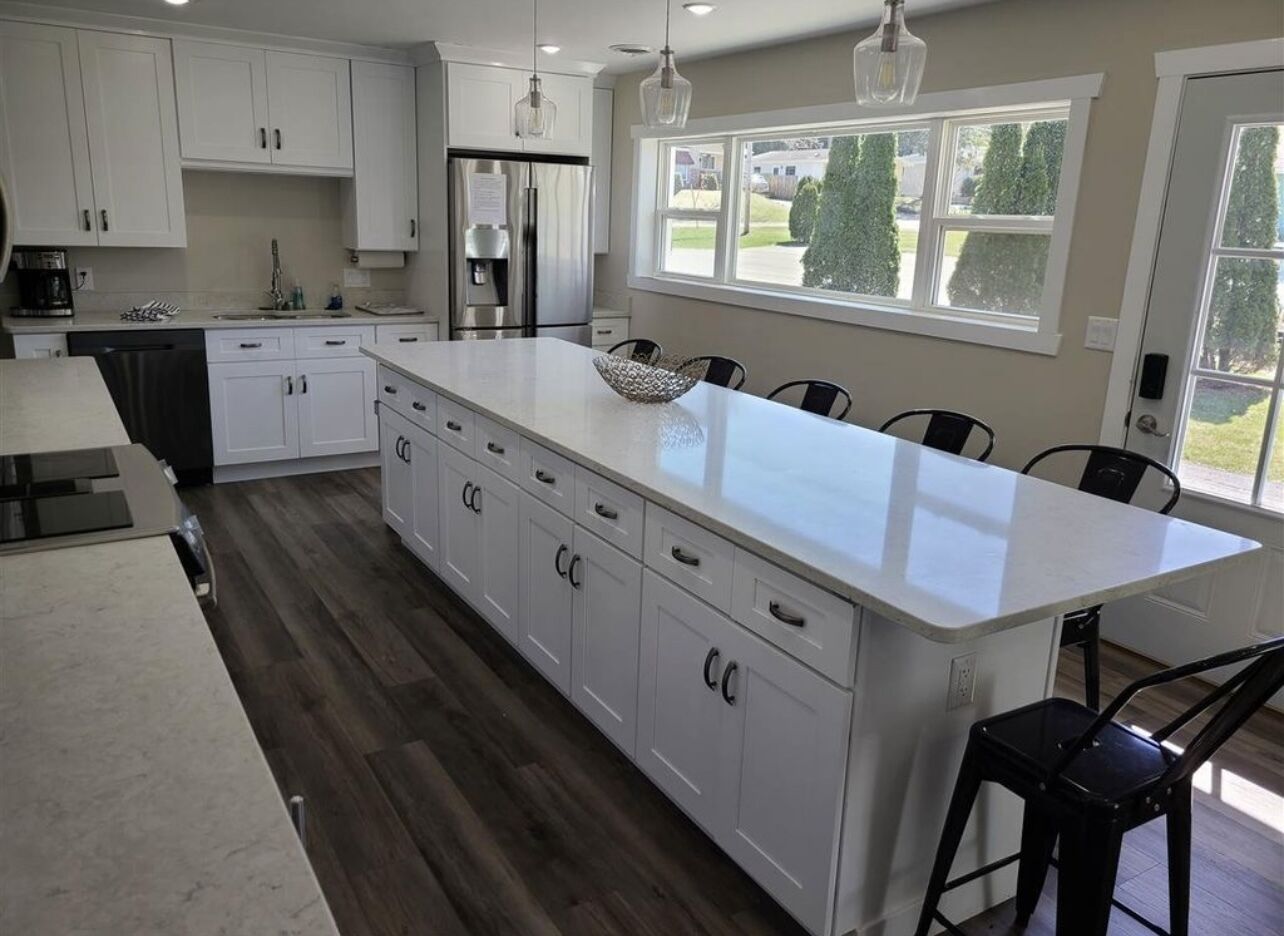 冰箱、微波炉、烤箱、炉灶