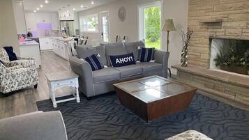 Smart TV, DVD player, video library