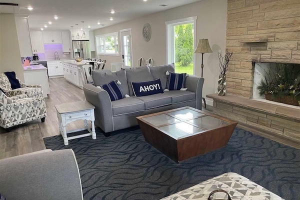 Main Living room and Kitchen