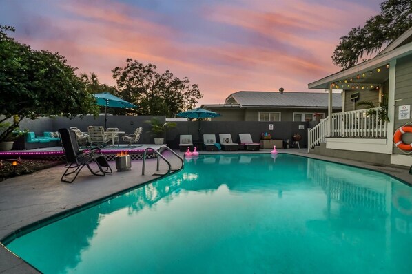 Outdoor pool, a heated pool