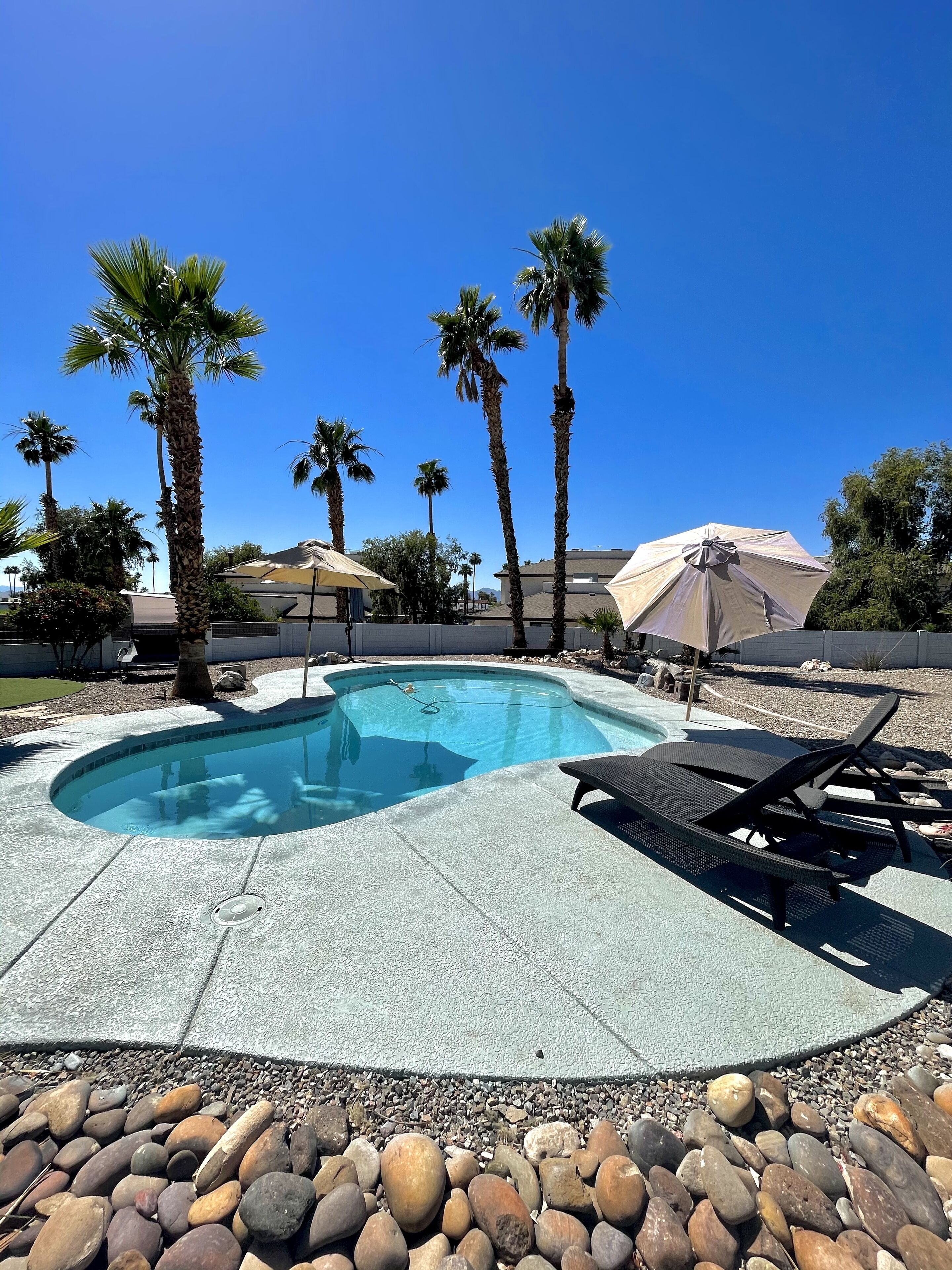 Beautiful pool home retreat, great location & view