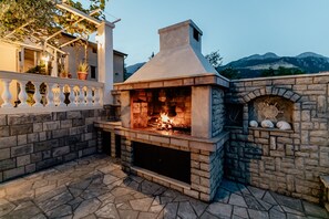 Terrace/patio - Beautiful big appartnent for 4 persons in a green environment, bathed in the sun (HN)