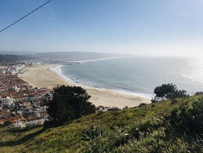Beach - Casa do Pescador, Casa Tipica na Praia (Nazaré)