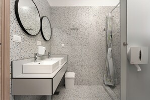 Salle de bain commune