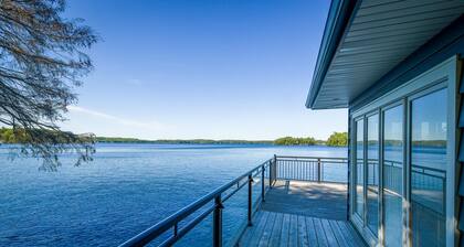 Incredible 9 bdrm, 9 bath, Tennis Court! Nanny Suite! Gym! Lake Muskoka!!!