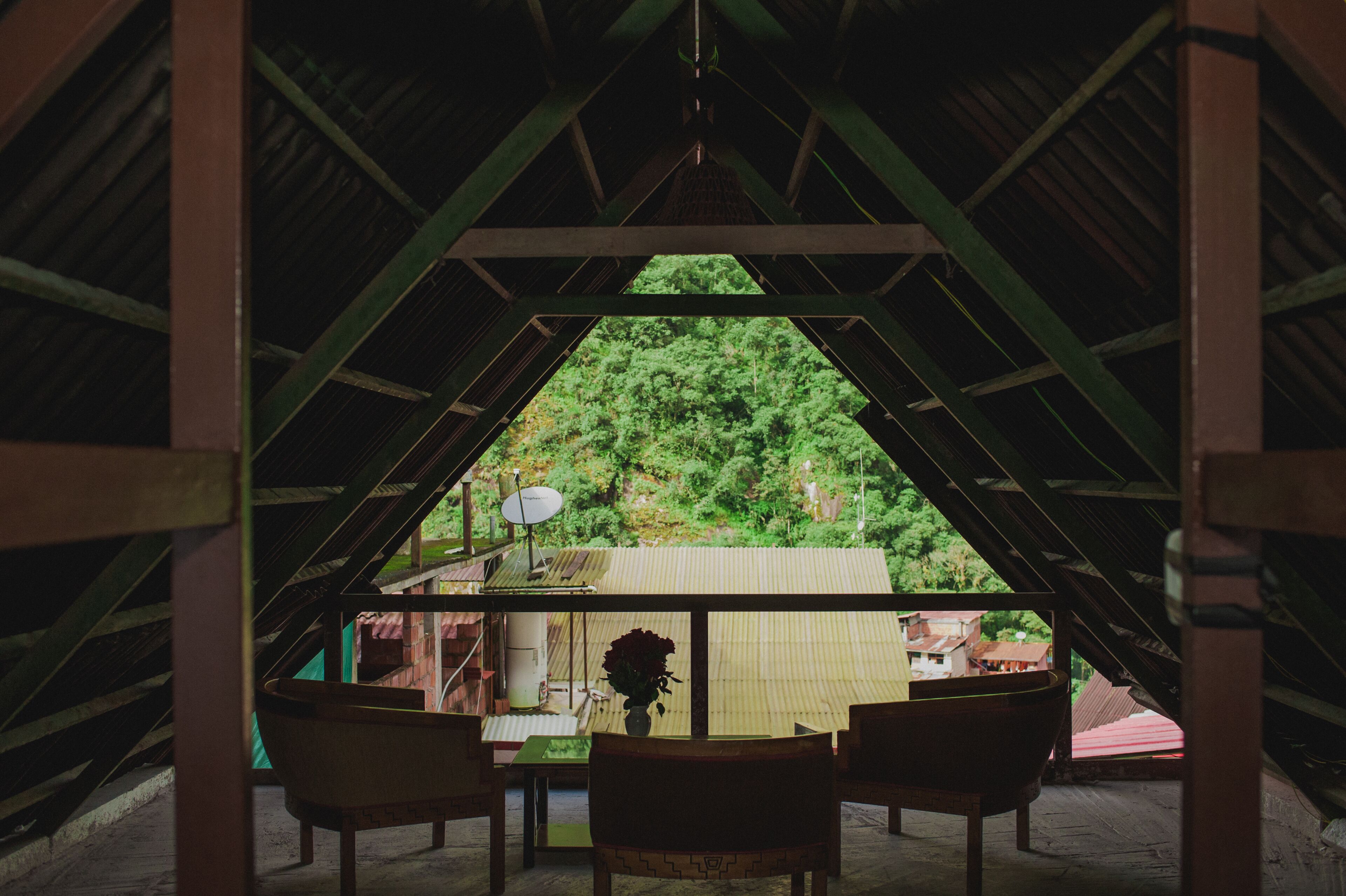 Exclusieve tweepersoonskamer | Een bureau, gratis wifi, beddengoed