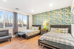 5 dormitorios, tabla de planchar con plancha, wifi gratis y ropa de cama