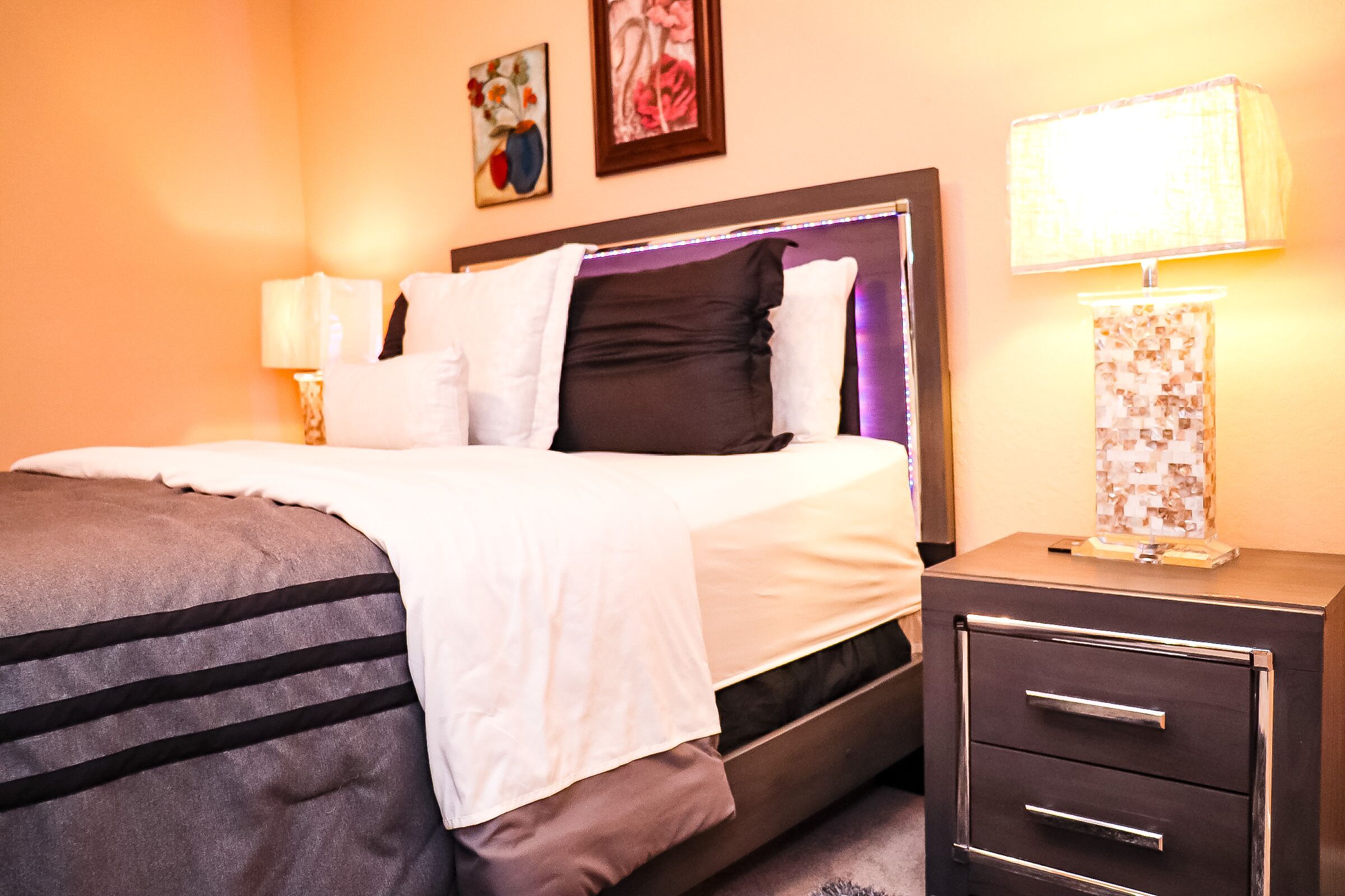 1 slaapkamer, een bureau, een strijkplank/strijkijzer, gratis wifi