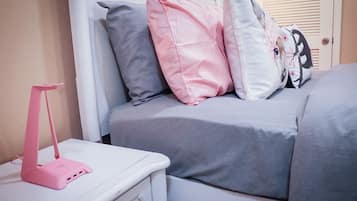 1 bedroom, desk, iron/ironing board, free WiFi