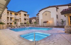 Piscina a l'aire lliure 