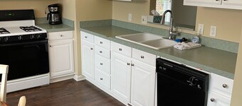 Beach, State Park, unparalleled location. 5 miles from Boyne and Nubs Skiing