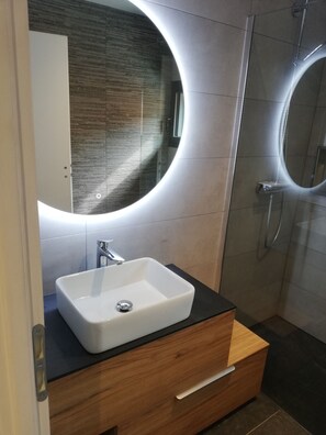 Dusche, Haartrockner