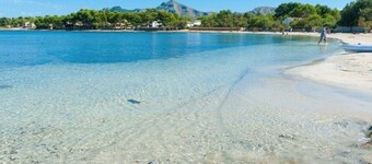 V. Villa Jazmín para 8 con piscina y vista mar