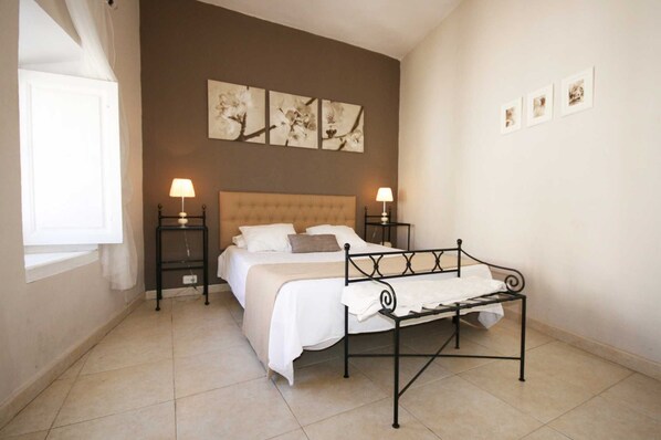 1 bedroom, iron/ironing board, travel crib, free WiFi