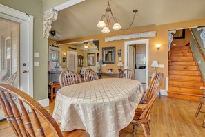 Dining - A Bonnie Place rear yard driveway, All Star Village, Colleges Oneonta & Hartwick (Oneonta)