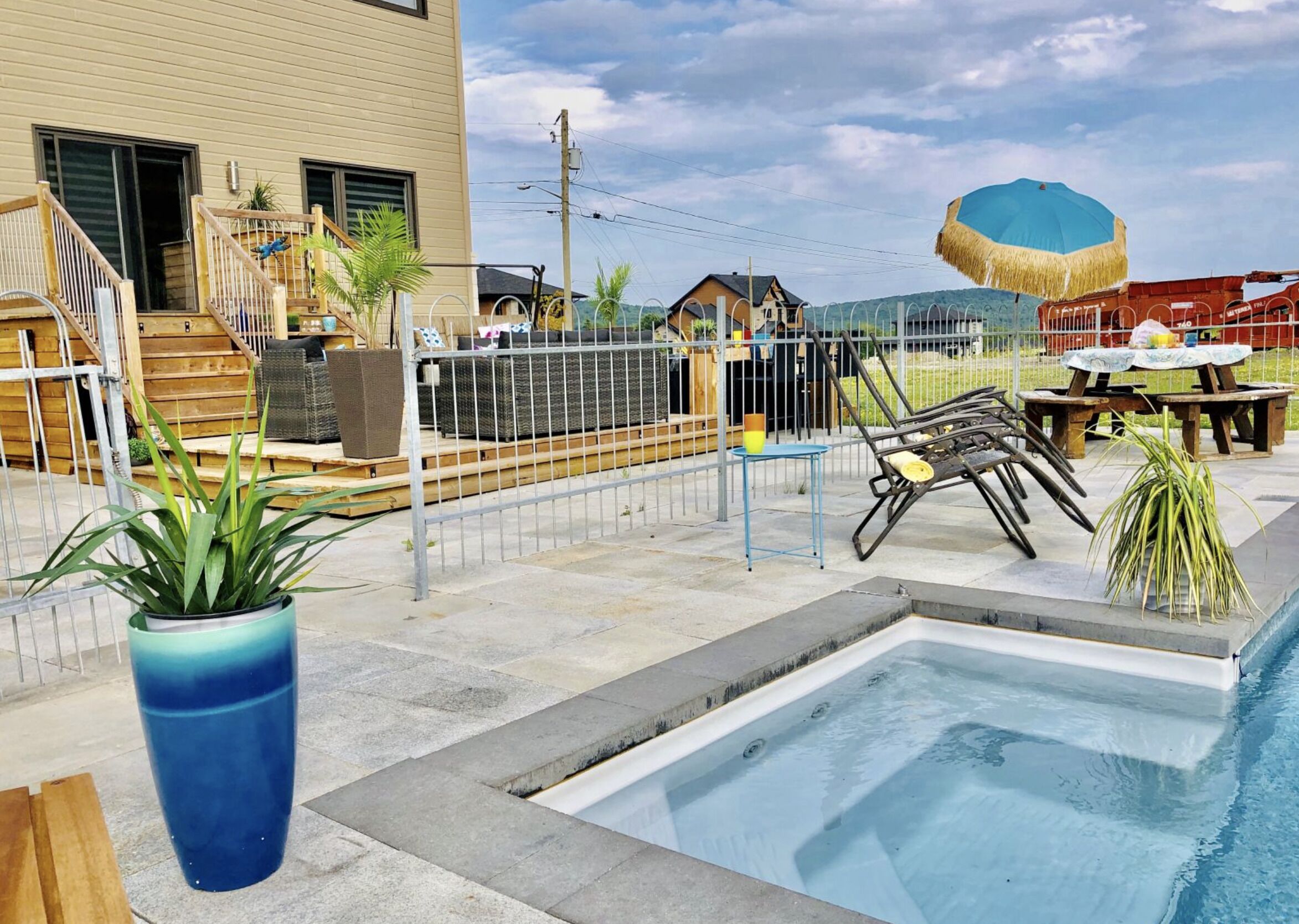 Piscine extérieure, piscine chauffée