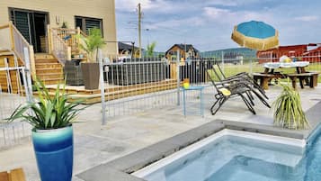 Piscine extérieure, piscine chauffée