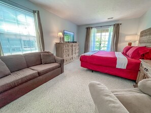 2 makuuhuonetta, silitysrauta/-lauta, ilmainen Wi-Fi, vuodevaatteet