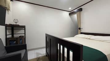 1 bedroom, iron/ironing board, WiFi (free), bed sheets