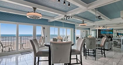 Galveston, Awesome, Amazing beach views, pool, clean, comfortable beds,pet allow