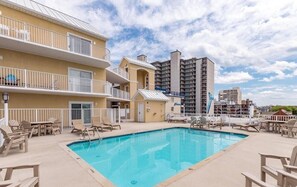 Outdoor pool - UPDATED Condo-by-the-Sea! Bed linens are INCLUDED (Ocean City)
