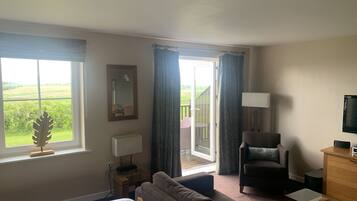 1 chambre, fer et planche Ă repasser, Wi-Fi gratuit, draps fournis