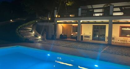 Panoramic Villa Valù with private pool and breathtaking view