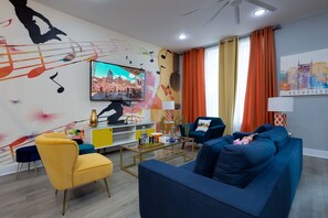 Älytelevisio, työhuone