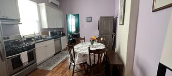 Adorable Shotgun House Minutes from the French Quarter/Bywater/Marigny/Downtown