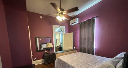 Adorable Shotgun House Minutes from the French Quarter/Bywater/Marigny/Downtown