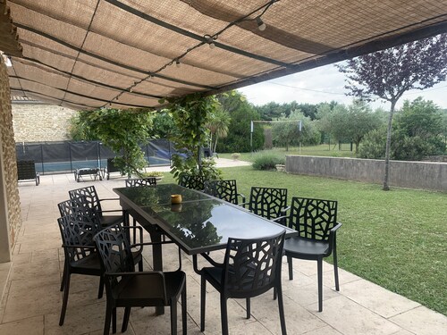 Villa provençale climatisée avec piscine privée