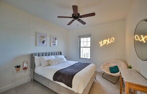 4 camere, una scrivania, ferro/asse da stiro, Wi-Fi gratuito